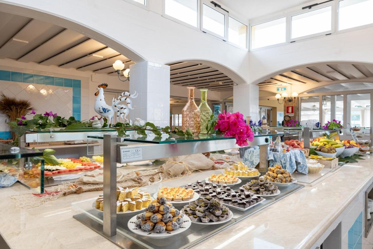 Tirreno Resort Cala Liberotto Exteriör bild
