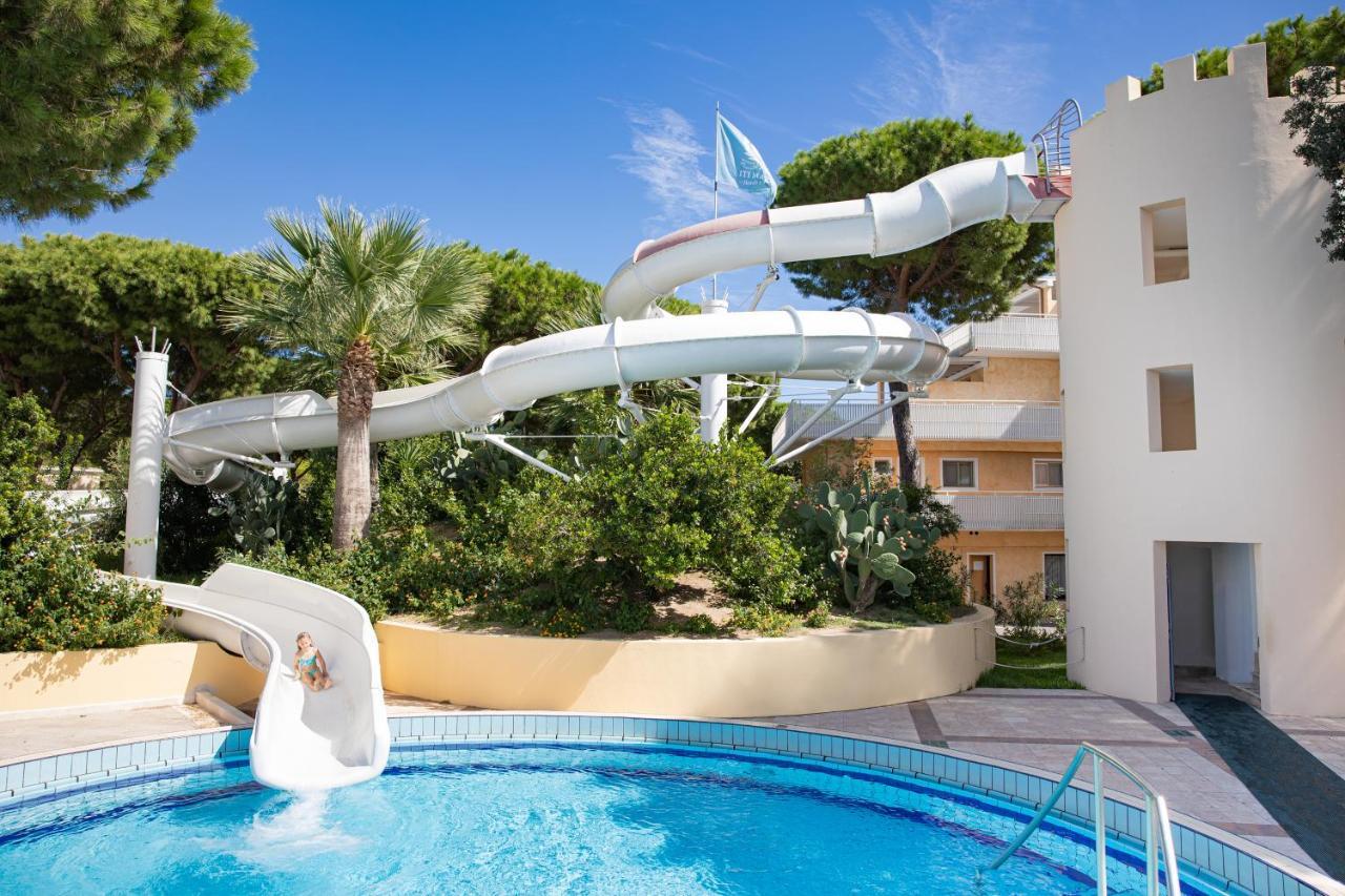 Tirreno Resort Cala Liberotto Exteriör bild